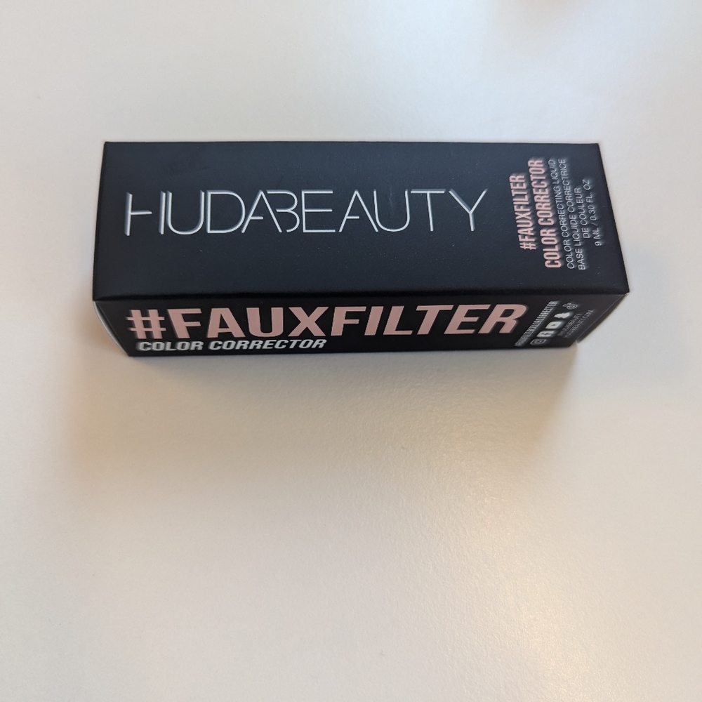 Huda Beauty Faux Filter Under Eye Color Corrector Cherry Blossom